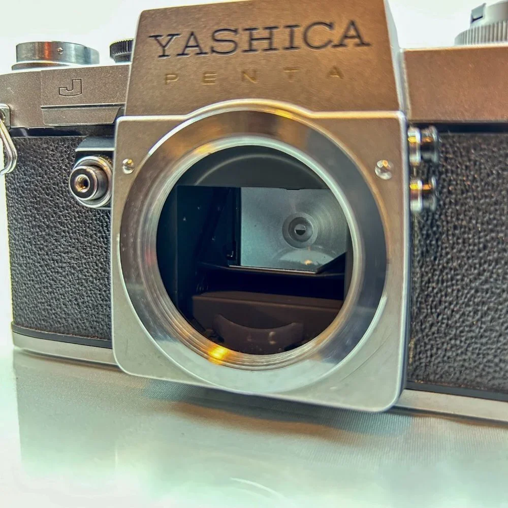 YASHICA J Penta 35mm Film Camera with Shutter Release Grip